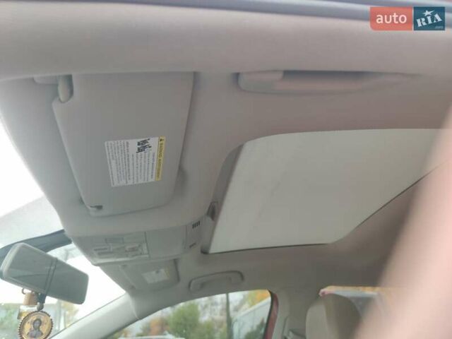 Красный Фольксваген Джетта, объемом двигателя 1.4 л и пробегом 59 тыс. км за 14500 $, фото 13 на Automoto.ua