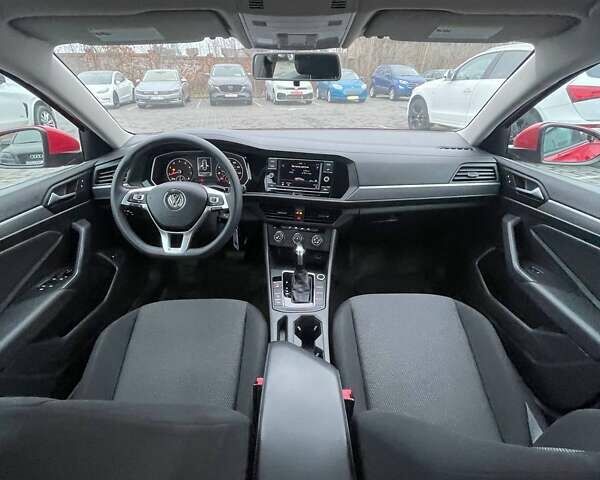 Красный Фольксваген Джетта, объемом двигателя 1.4 л и пробегом 84 тыс. км за 14500 $, фото 22 на Automoto.ua