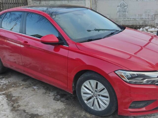 Фольксваген Джетта 2019 в Чернигове на Automoto.ua Красный Фольксваген Джетта, объемом двигателя 1.4 л и пробегом 57 тыс. км за 13000 $, фото 1 на Automoto.ua