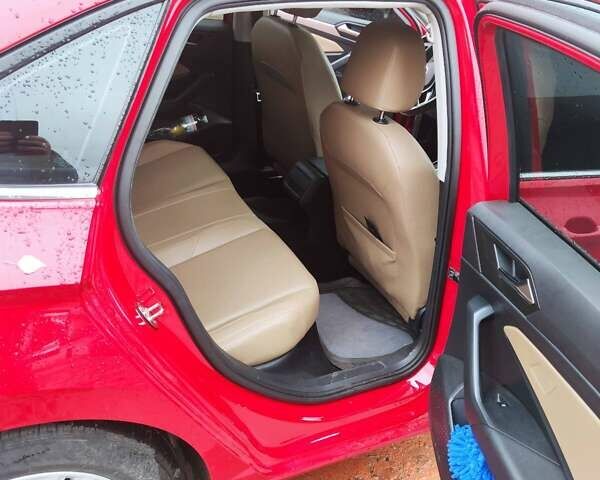 Красный Фольксваген Джетта, объемом двигателя 1.4 л и пробегом 59 тыс. км за 14500 $, фото 6 на Automoto.ua