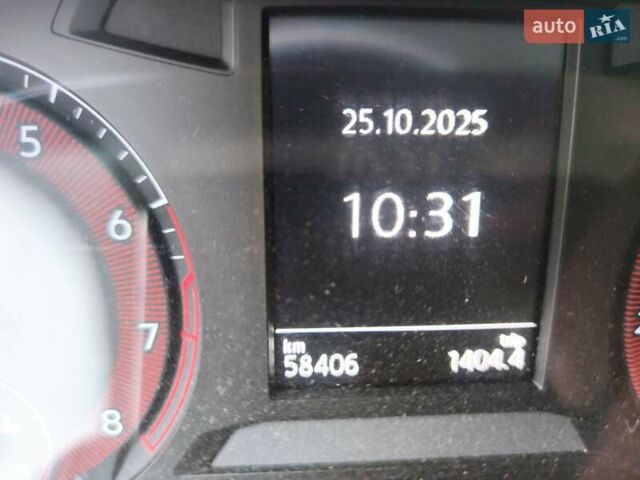 Красный Фольксваген Джетта, объемом двигателя 1.4 л и пробегом 59 тыс. км за 14500 $, фото 11 на Automoto.ua