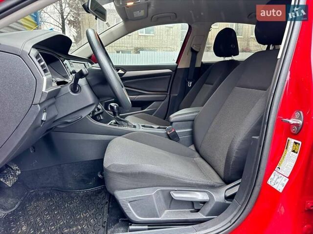 Красный Фольксваген Джетта, объемом двигателя 1.4 л и пробегом 84 тыс. км за 14000 $, фото 30 на Automoto.ua