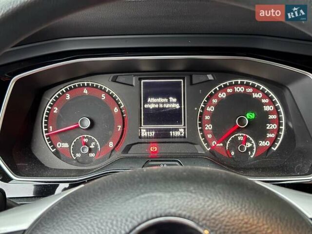 Красный Фольксваген Джетта, объемом двигателя 1.4 л и пробегом 84 тыс. км за 14000 $, фото 34 на Automoto.ua