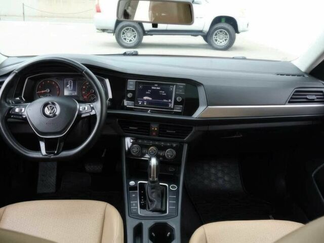 Червоний Фольксваген Джетта, об'ємом двигуна 1.4 л та пробігом 47 тис. км за 7800 $, фото 10 на Automoto.ua