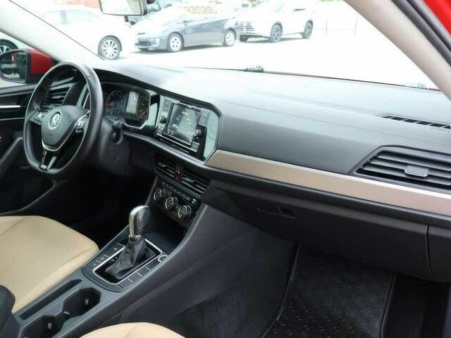 Червоний Фольксваген Джетта, об'ємом двигуна 1.4 л та пробігом 47 тис. км за 7800 $, фото 6 на Automoto.ua