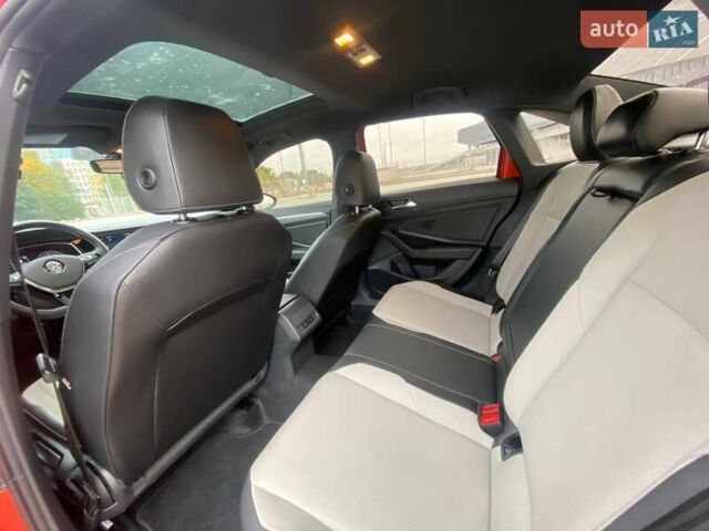 Червоний Фольксваген Джетта, об'ємом двигуна 1.4 л та пробігом 75 тис. км за 13500 $, фото 17 на Automoto.ua