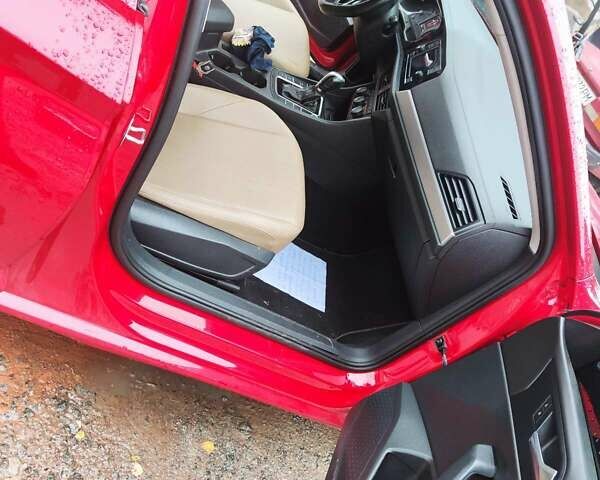 Красный Фольксваген Джетта, объемом двигателя 1.4 л и пробегом 59 тыс. км за 14500 $, фото 5 на Automoto.ua