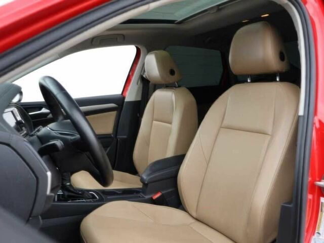 Червоний Фольксваген Джетта, об'ємом двигуна 1.4 л та пробігом 47 тис. км за 7800 $, фото 8 на Automoto.ua