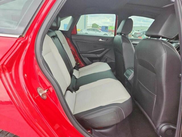 Красный Фольксваген Джетта, объемом двигателя 1.4 л и пробегом 115 тыс. км за 3100 $, фото 9 на Automoto.ua