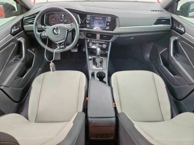 Красный Фольксваген Джетта, объемом двигателя 1.4 л и пробегом 115 тыс. км за 3100 $, фото 7 на Automoto.ua