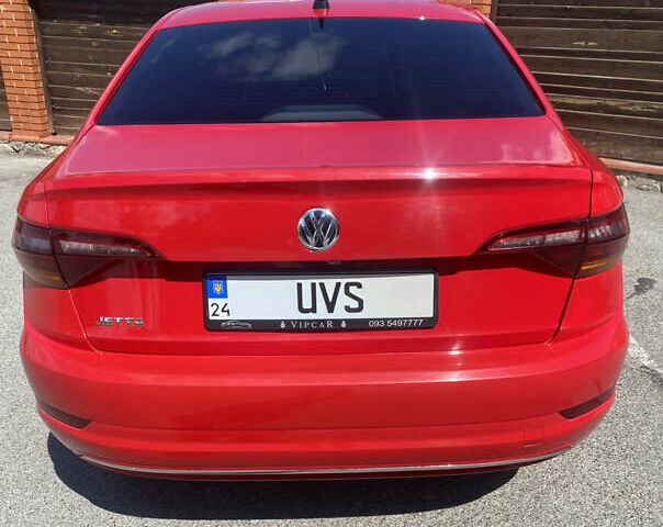 Червоний Фольксваген Джетта, об'ємом двигуна 1.4 л та пробігом 190 тис. км за 15000 $, фото 1 на Automoto.ua