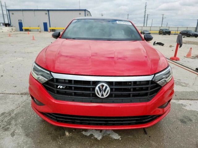 Красный Фольксваген Джетта, объемом двигателя 1.4 л и пробегом 115 тыс. км за 3100 $, фото 4 на Automoto.ua