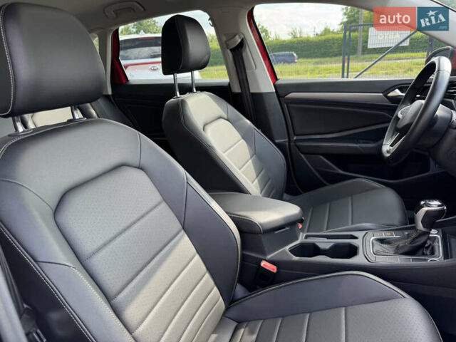 Червоний Фольксваген Джетта, об'ємом двигуна 1.5 л та пробігом 75 тис. км за 18800 $, фото 16 на Automoto.ua