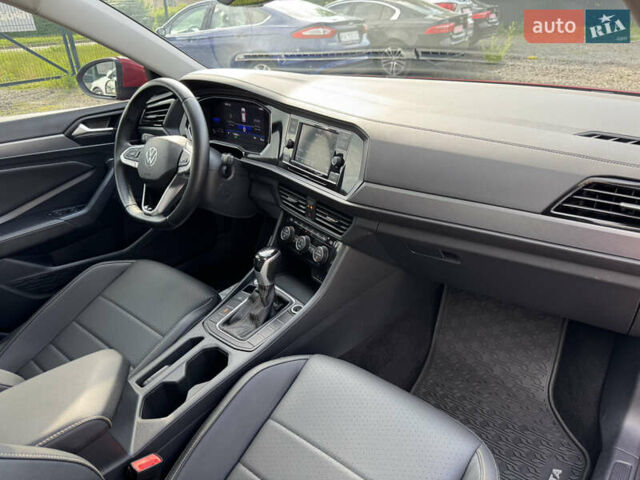 Червоний Фольксваген Джетта, об'ємом двигуна 1.5 л та пробігом 75 тис. км за 18800 $, фото 17 на Automoto.ua