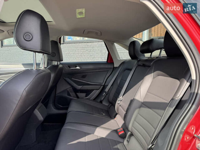 Фольксваген Джетта 2022 в Луцке на Automoto.ua Красный Фольксваген Джетта, объемом двигателя 1.5 л и пробегом 75 тыс. км за 19800 $, фото 40 на Automoto.ua