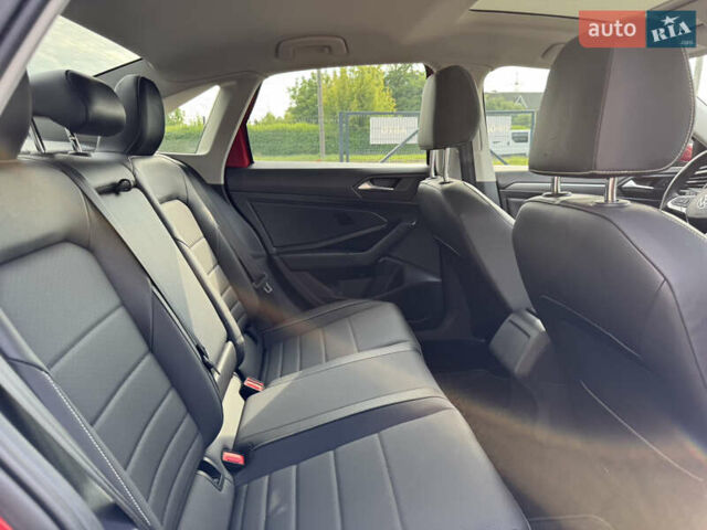 Червоний Фольксваген Джетта, об'ємом двигуна 1.5 л та пробігом 75 тис. км за 18800 $, фото 12 на Automoto.ua