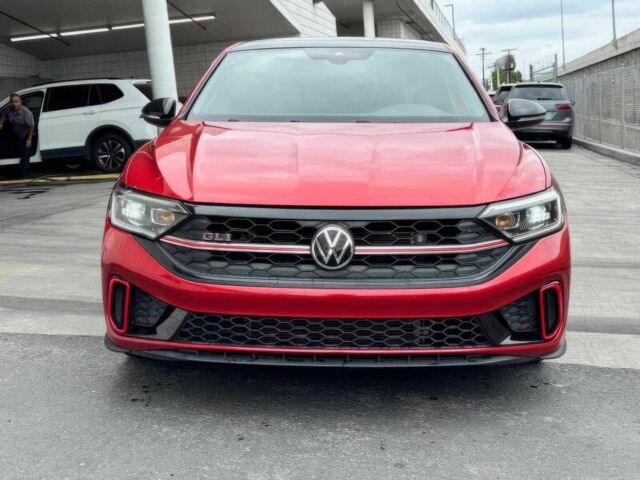 Червоний Фольксваген Джетта, об'ємом двигуна 2 л та пробігом 14 тис. км за 12000 $, фото 1 на Automoto.ua