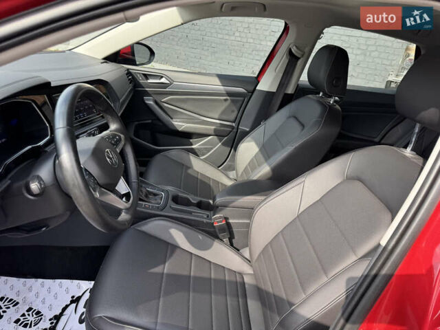 Фольксваген Джетта 2022 в Луцке на Automoto.ua Красный Фольксваген Джетта, объемом двигателя 1.5 л и пробегом 75 тыс. км за 19800 $, фото 28 на Automoto.ua