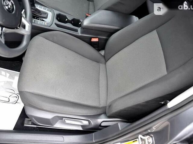 Фольксваген Джетта 2018 в Львове на Automoto.ua Фольксваген Джетта, объемом двигателя 1.4 л и пробегом 164 тыс. км за 13999 $, фото 6 на Automoto.ua