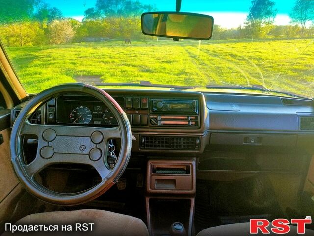 Фольксваген Джетта, об'ємом двигуна 1.6 л та пробігом 235 тис. км за 1550 $, фото 7 на Automoto.ua