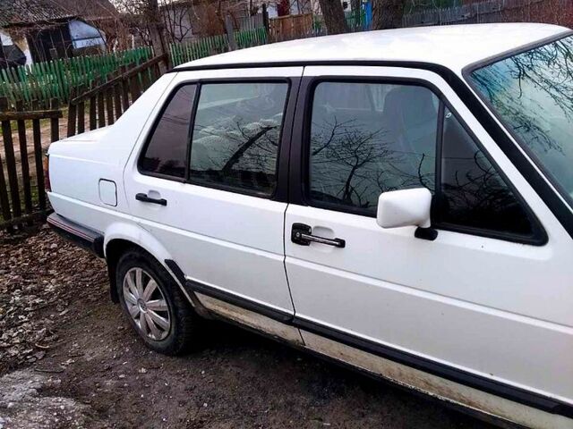 Фольксваген Джетта, объемом двигателя 1.6 л и пробегом 0 тыс. км за 1000 $, фото 2 на Automoto.ua