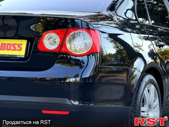 Фольксваген Джетта, объемом двигателя 1.6 л и пробегом 201 тыс. км за 5499 $, фото 7 на Automoto.ua