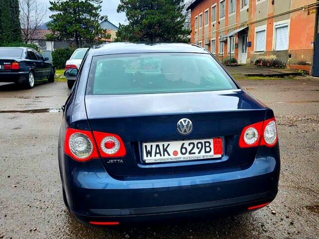 Фольксваген Джетта, об'ємом двигуна 1.6 л та пробігом 183 тис. км за 6800 $, фото 6 на Automoto.ua