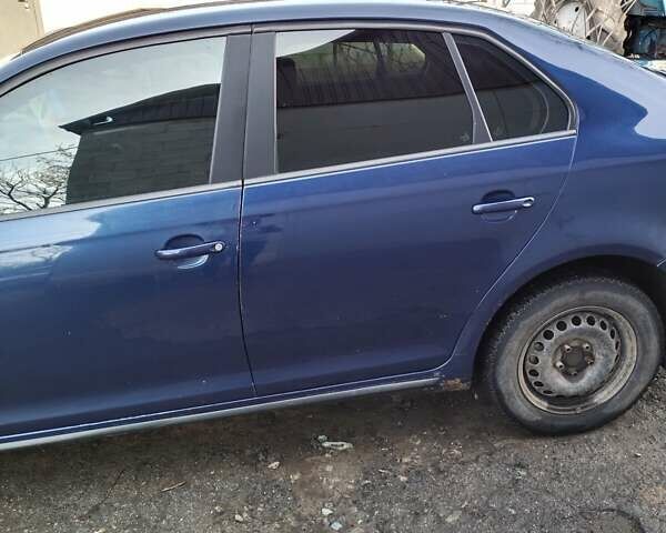 Фольксваген Джетта, объемом двигателя 1.61 л и пробегом 245 тыс. км за 5800 $, фото 4 на Automoto.ua