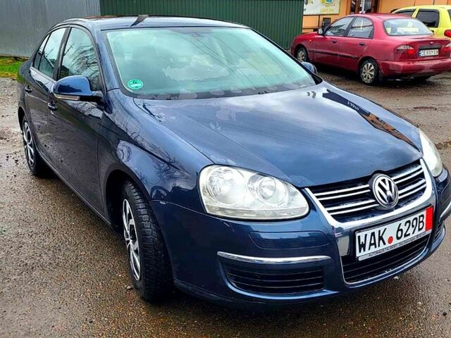 Фольксваген Джетта, об'ємом двигуна 1.6 л та пробігом 183 тис. км за 6800 $, фото 8 на Automoto.ua