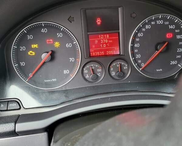 Фольксваген Джетта, объемом двигателя 1.6 л и пробегом 183 тыс. км за 6800 $, фото 3 на Automoto.ua