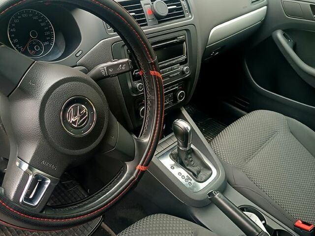 Фольксваген Джетта, об'ємом двигуна 1.4 л та пробігом 100 тис. км за 7999 $, фото 2 на Automoto.ua