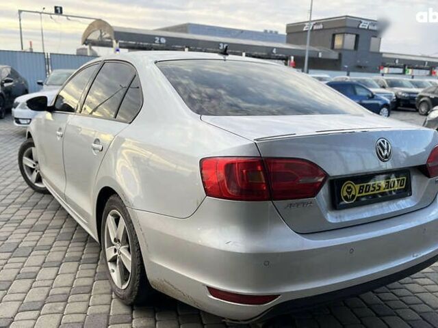 Фольксваген Джетта, об'ємом двигуна 1.6 л та пробігом 271 тис. км за 9300 $, фото 2 на Automoto.ua