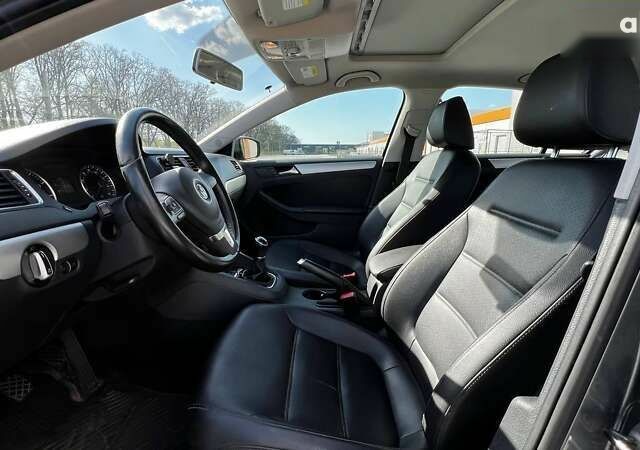 Фольксваген Джетта, объемом двигателя 2.5 л и пробегом 190 тыс. км за 7750 $, фото 19 на Automoto.ua