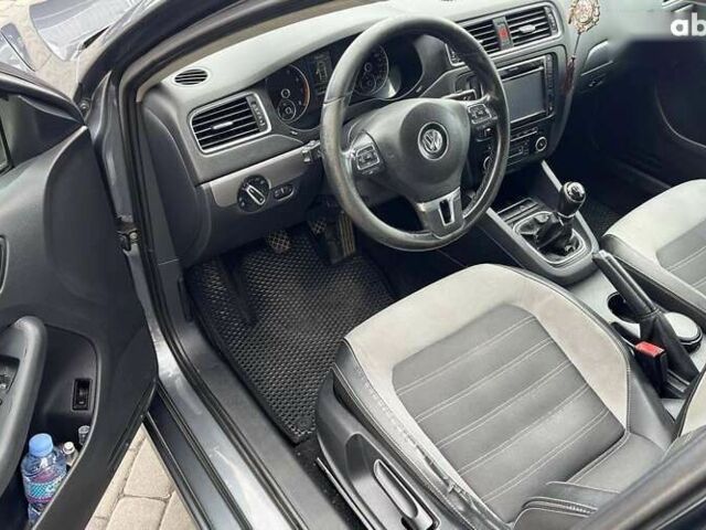 Фольксваген Джетта, об'ємом двигуна 1.4 л та пробігом 296 тис. км за 8990 $, фото 10 на Automoto.ua