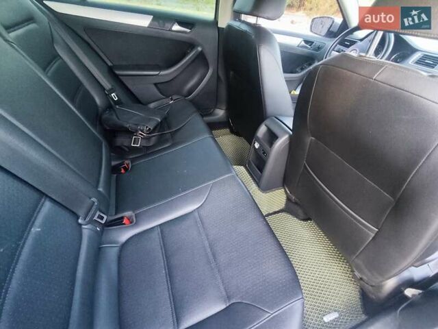 Фольксваген Джетта, объемом двигателя 2.5 л и пробегом 271 тыс. км за 8300 $, фото 5 на Automoto.ua