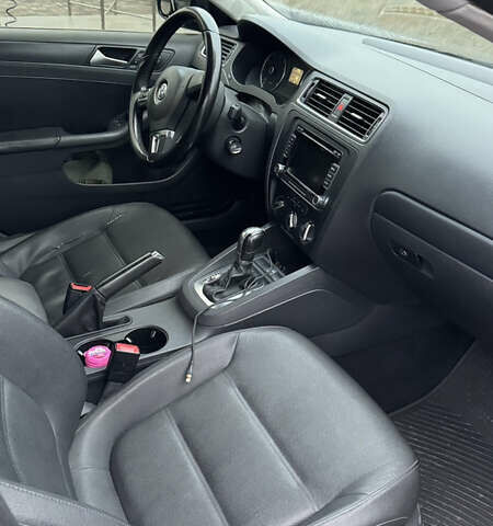 Фольксваген Джетта, объемом двигателя 2.5 л и пробегом 245 тыс. км за 9200 $, фото 4 на Automoto.ua