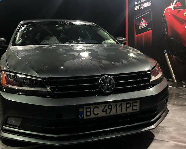 Фольксваген Джетта, объемом двигателя 2 л и пробегом 177 тыс. км за 11000 $, фото 8 на Automoto.ua