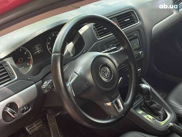 Фольксваген Джетта 2013 у Києві на Automoto.ua Фольксваген Джетта, об'ємом двигуна 0 л та пробігом 220 тис. км за 7750 $, фото 10 на Automoto.ua