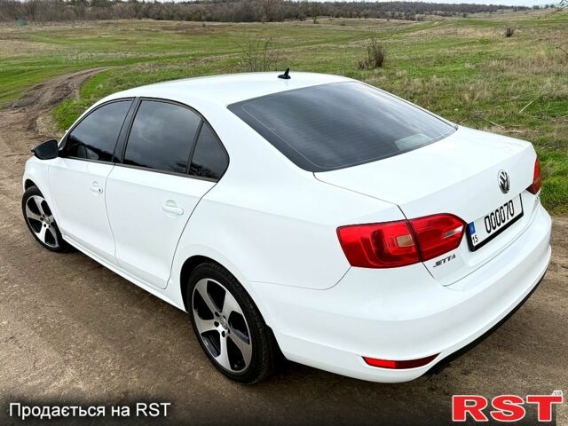 Фольксваген Джетта, об'ємом двигуна 2 л та пробігом 195 тис. км за 9000 $, фото 5 на Automoto.ua