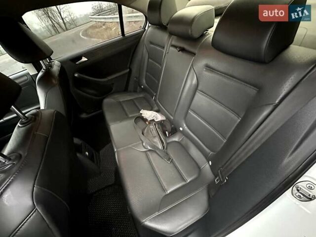 Фольксваген Джетта, объемом двигателя 1.8 л и пробегом 250 тыс. км за 7950 $, фото 12 на Automoto.ua