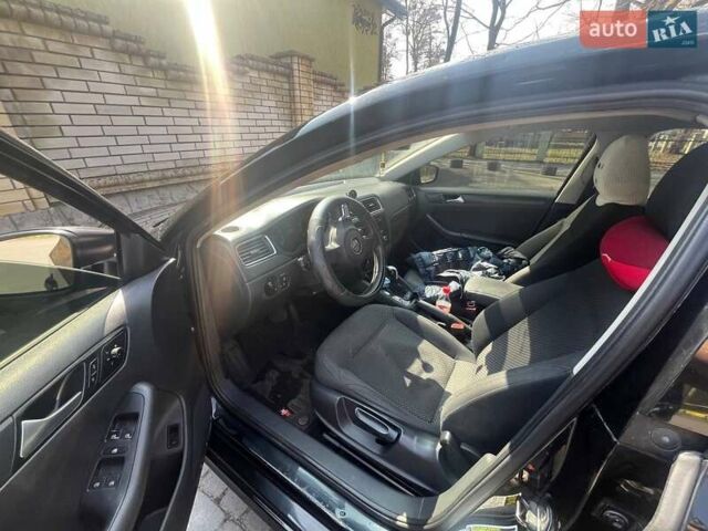Фольксваген Джетта, объемом двигателя 2 л и пробегом 345 тыс. км за 7100 $, фото 7 на Automoto.ua