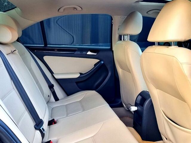 Фольксваген Джетта, объемом двигателя 1.8 л и пробегом 190 тыс. км за 11000 $, фото 6 на Automoto.ua