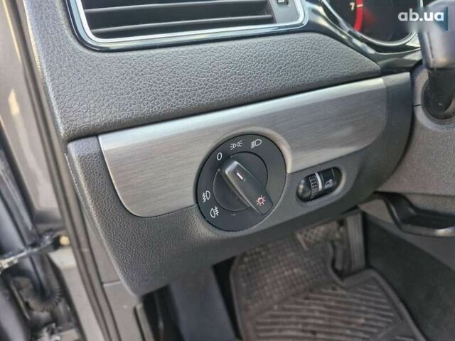 Фольксваген Джетта, об'ємом двигуна 1.8 л та пробігом 218 тис. км за 9999 $, фото 12 на Automoto.ua