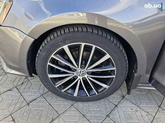 Фольксваген Джетта, об'ємом двигуна 1.8 л та пробігом 218 тис. км за 9999 $, фото 7 на Automoto.ua