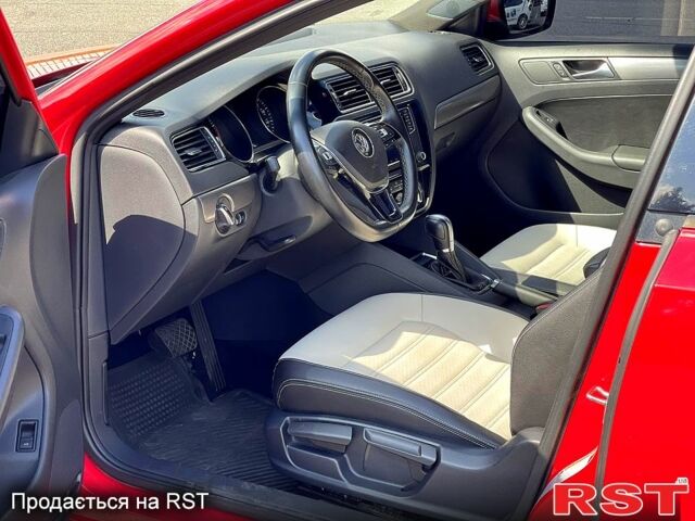 Фольксваген Джетта 2015 у Києві на Automoto.ua Фольксваген Джетта, об'ємом двигуна 1.8 л та пробігом 145 тис. км за 9500 $, фото 5 на Automoto.ua