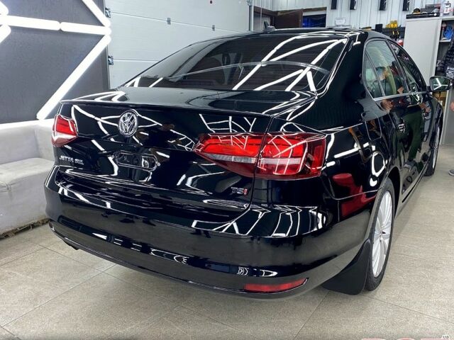 Фольксваген Джетта, объемом двигателя 1.8 л и пробегом 190 тыс. км за 11000 $, фото 4 на Automoto.ua