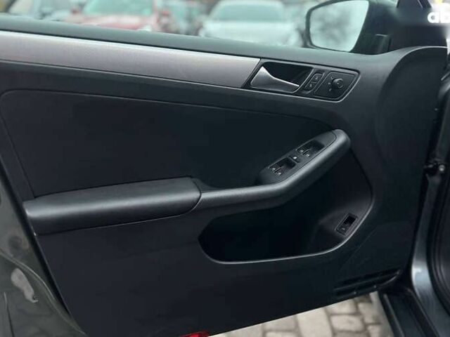 Фольксваген Джетта, объемом двигателя 0 л и пробегом 43 тыс. км за 12100 $, фото 6 на Automoto.ua