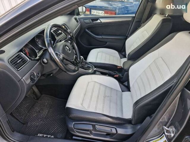 Фольксваген Джетта, об'ємом двигуна 1.8 л та пробігом 218 тис. км за 9999 $, фото 13 на Automoto.ua