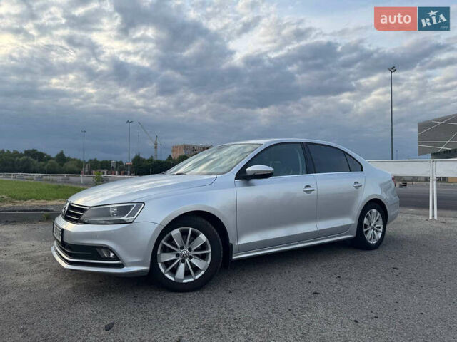 Фольксваген Джетта 2016 в Львове на Automoto.ua Фольксваген Джетта, объемом двигателя 1.6 л и пробегом 186 тыс. км за 12500 $, фото 9 на Automoto.ua