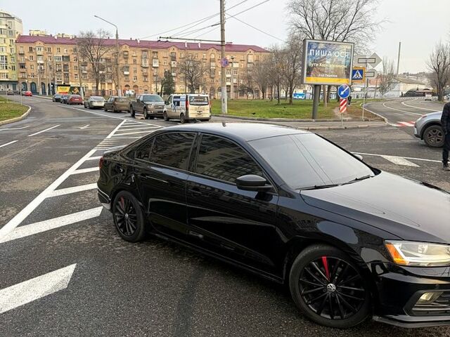 Фольксваген Джетта, об'ємом двигуна 1.8 л та пробігом 188 тис. км за 10000 $, фото 6 на Automoto.ua